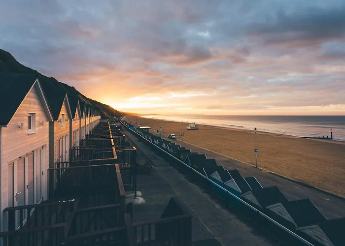 Sea Breeze - Close To Bournemouth Beach And Seafront